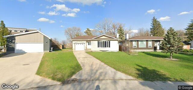 Larawan ng 51 Rockcliffe Road sa Winnipeg, Manitoba