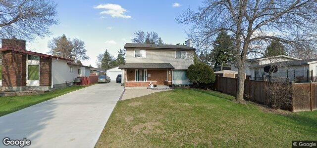 Larawan ng 52 Lake Lawn Drive sa Winnipeg, Manitoba