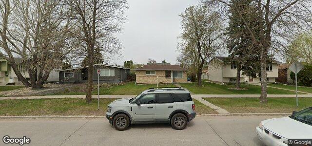 Larawan ng 604 Beaverhill Boulevard sa Winnipeg, Manitoba