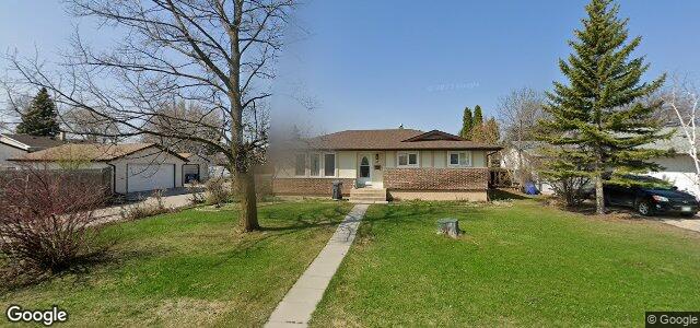 Larawan ng 66 Burntwood Crescent sa Winnipeg, Manitoba