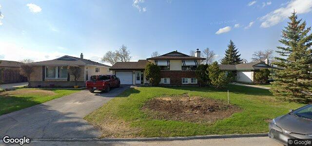 Larawan ng 66 Park Terrace Drive sa Winnipeg, Manitoba