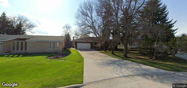 Larawan ng 68 Lake Lawn Drive sa Winnipeg, Manitoba