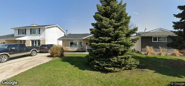 Larawan ng 76 Tahoe Bay sa Winnipeg, Manitoba