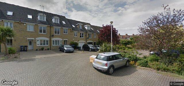 Larawan ng 8 Vale Place sa Winnipeg, Manitoba