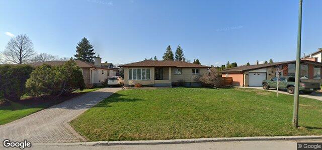 Larawan ng 84 Lake Lawn Drive sa Winnipeg, Manitoba