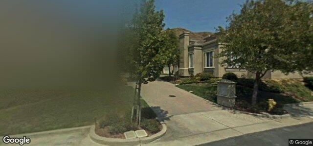 Larawan ng 88 Park Grove Drive sa Winnipeg, Manitoba