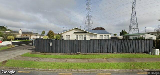 Larawan ng 93 Edgewater Drive sa Winnipeg, Manitoba