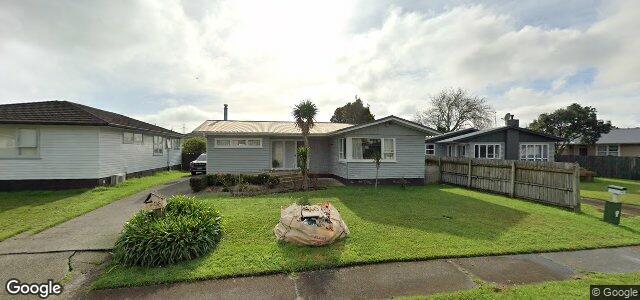 Larawan ng 96 Edgewater Drive sa Winnipeg, Manitoba