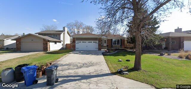 Larawan ng 98 Dayton Drive sa Winnipeg, Manitoba