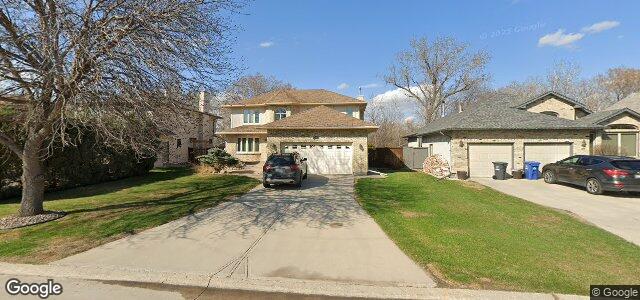 Larawan ng 98 Newcombe Crescent sa Winnipeg, Manitoba