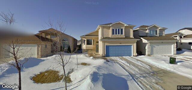 Photo of 135 Linmar Way in Winnipeg, Manitoba