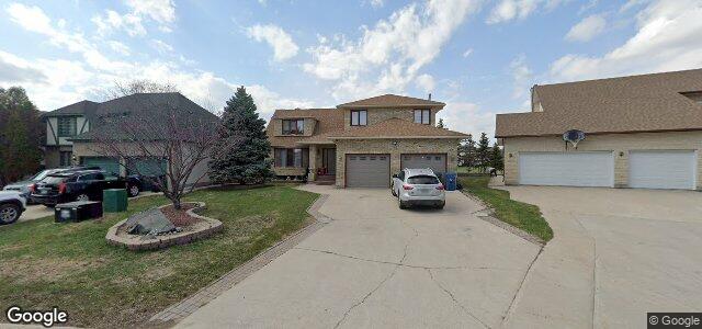 Larawan ng 15 Morning Glory Crescent sa Winnipeg, Manitoba