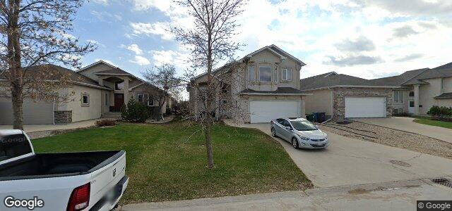 Larawan ng 18 Red Willow Crescent sa Winnipeg, Manitoba