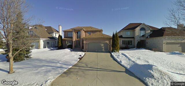 Photo of 31 Royal Park Crescent in Winnipeg, Manitoba