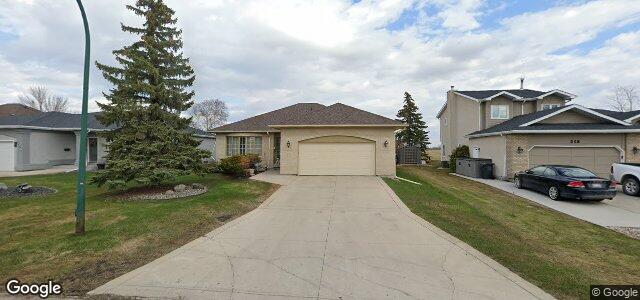 Larawan ng 352 Royal Mint Drive sa Winnipeg, Manitoba