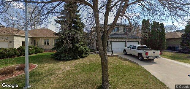 Larawan ng 42 Royal Park Crescent sa Winnipeg, Manitoba