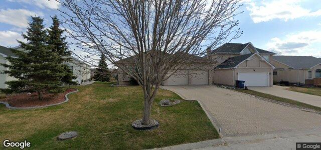 Larawan ng 76 Copperstone Crescent sa Winnipeg, Manitoba