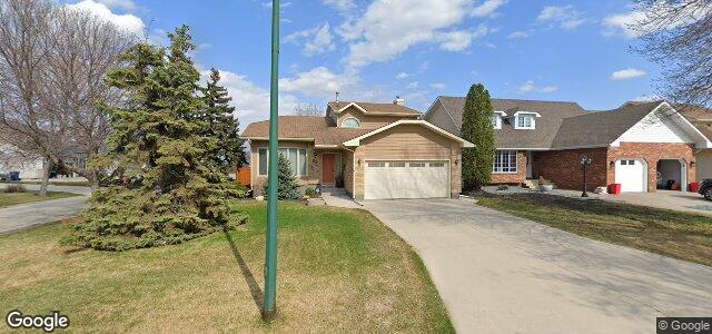 Larawan ng 98 Royal Park Crescent sa Winnipeg, Manitoba