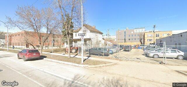 Larawan ng 353 Sherbrook Street sa Winnipeg, Manitoba