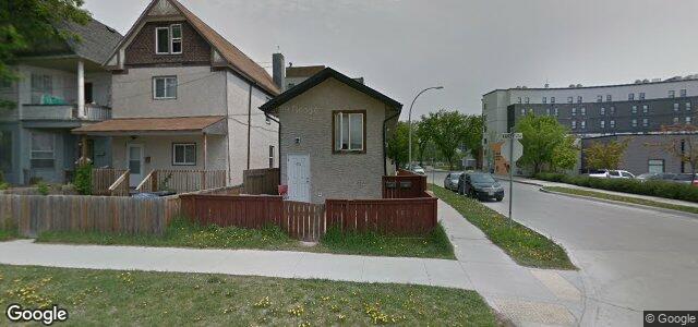 Larawan ng 399 Furby Street sa Winnipeg, Manitoba