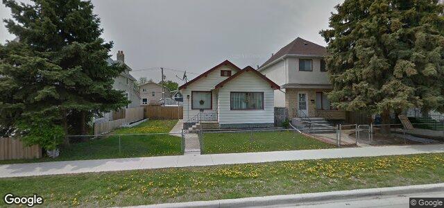 Larawan ng 400 Furby Street sa Winnipeg, Manitoba