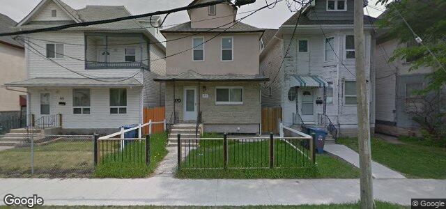 Larawan ng 411 Furby Street sa Winnipeg, Manitoba
