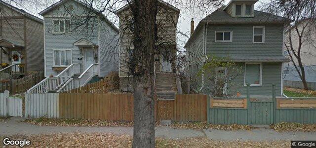 Larawan ng 413 Langside Street sa Winnipeg, Manitoba