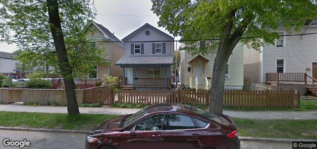 Larawan ng 450 Langside Street sa Winnipeg, Manitoba