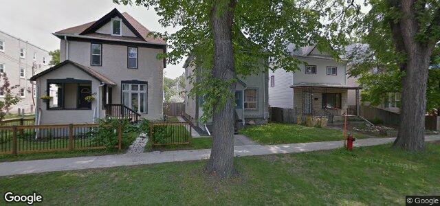Larawan ng 451 Furby Street sa Winnipeg, Manitoba