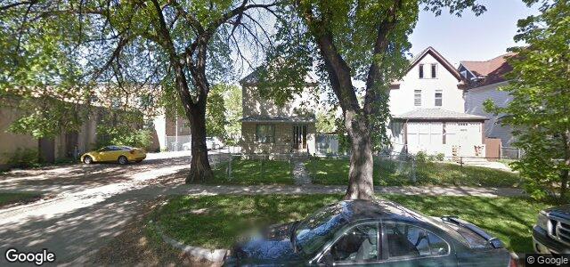 Larawan ng 484 Furby Street sa Winnipeg, Manitoba