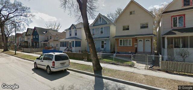 Larawan ng 562 Langside Street sa Winnipeg, Manitoba