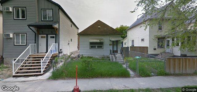 Larawan ng 581 Langside Street sa Winnipeg, Manitoba