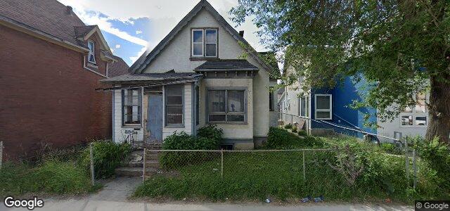 Larawan ng 586 Balmoral Street sa Winnipeg, Manitoba