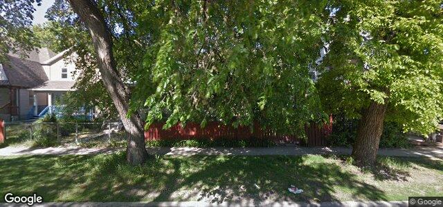 Larawan ng 586 Furby Street sa Winnipeg, Manitoba