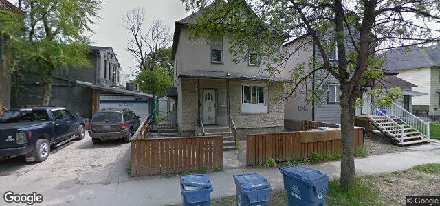 Larawan ng 587 Langside Street sa Winnipeg, Manitoba