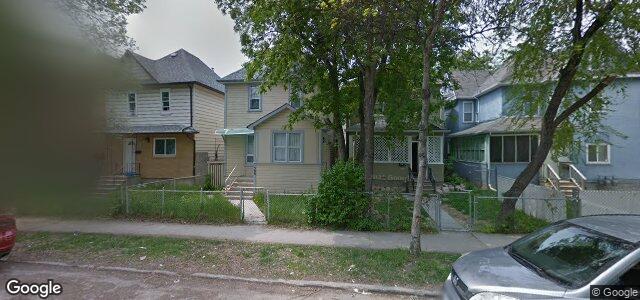 Larawan ng 588 Langside Street sa Winnipeg, Manitoba