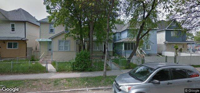 590 Langside Street（加拿大曼尼托巴省温尼伯市）房屋照片