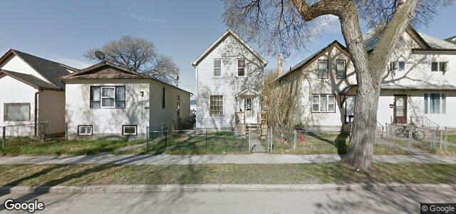 Larawan ng 612 Langside Street sa Winnipeg, Manitoba