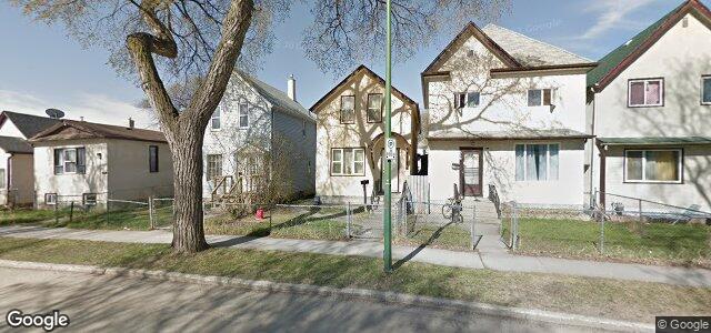 Larawan ng 614 Langside Street sa Winnipeg, Manitoba