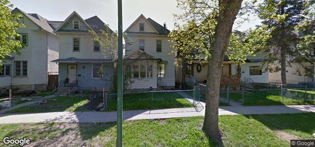 Larawan ng 635 Furby Street sa Winnipeg, Manitoba