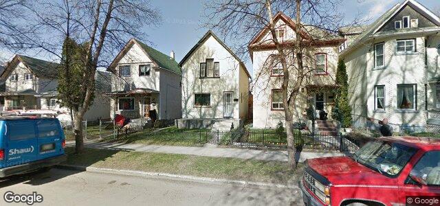 Larawan ng 644 Langside Street sa Winnipeg, Manitoba