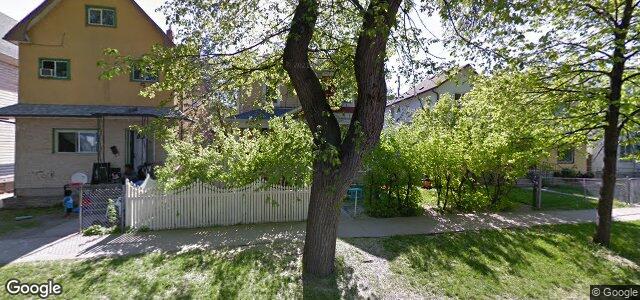 Larawan ng 651 Furby Street sa Winnipeg, Manitoba