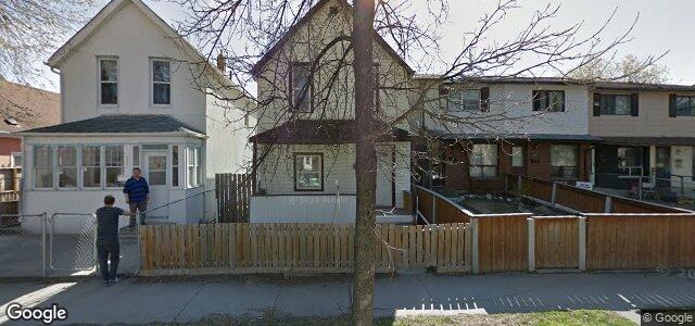 Larawan ng 653 Langside Street sa Winnipeg, Manitoba