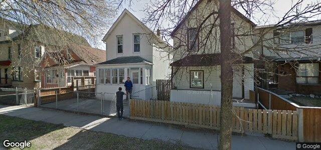 Larawan ng 655 Langside Street sa Winnipeg, Manitoba