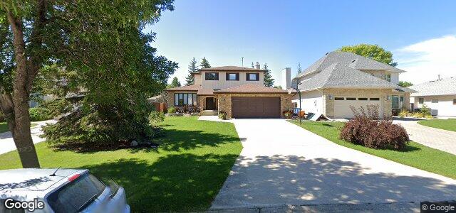 Larawan ng 10 Middlehurst Crescent sa Winnipeg, Manitoba