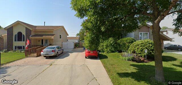 Larawan ng 102 Dunits Drive sa Winnipeg, Manitoba
