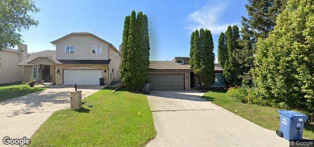 Larawan ng 102 Sunny Hills Road sa Winnipeg, Manitoba