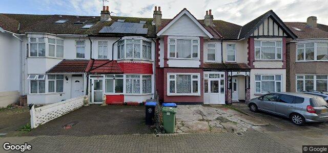 Larawan ng 102 Thurlby Road sa Winnipeg, Manitoba