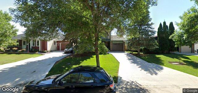 Larawan ng 11 St Moritz Road sa Winnipeg, Manitoba