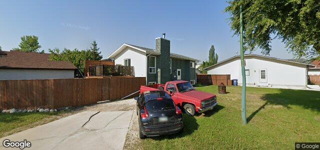 Larawan ng 111 Taunus Drive sa Winnipeg, Manitoba